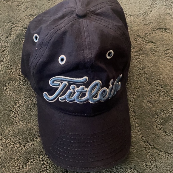 TITLEIST GOLF HAT - Picture 2 of 5